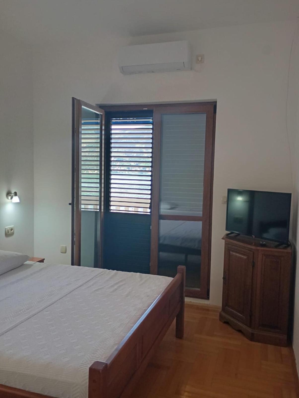 Apartments Cebra Herceg Novi Dış mekan fotoğraf
