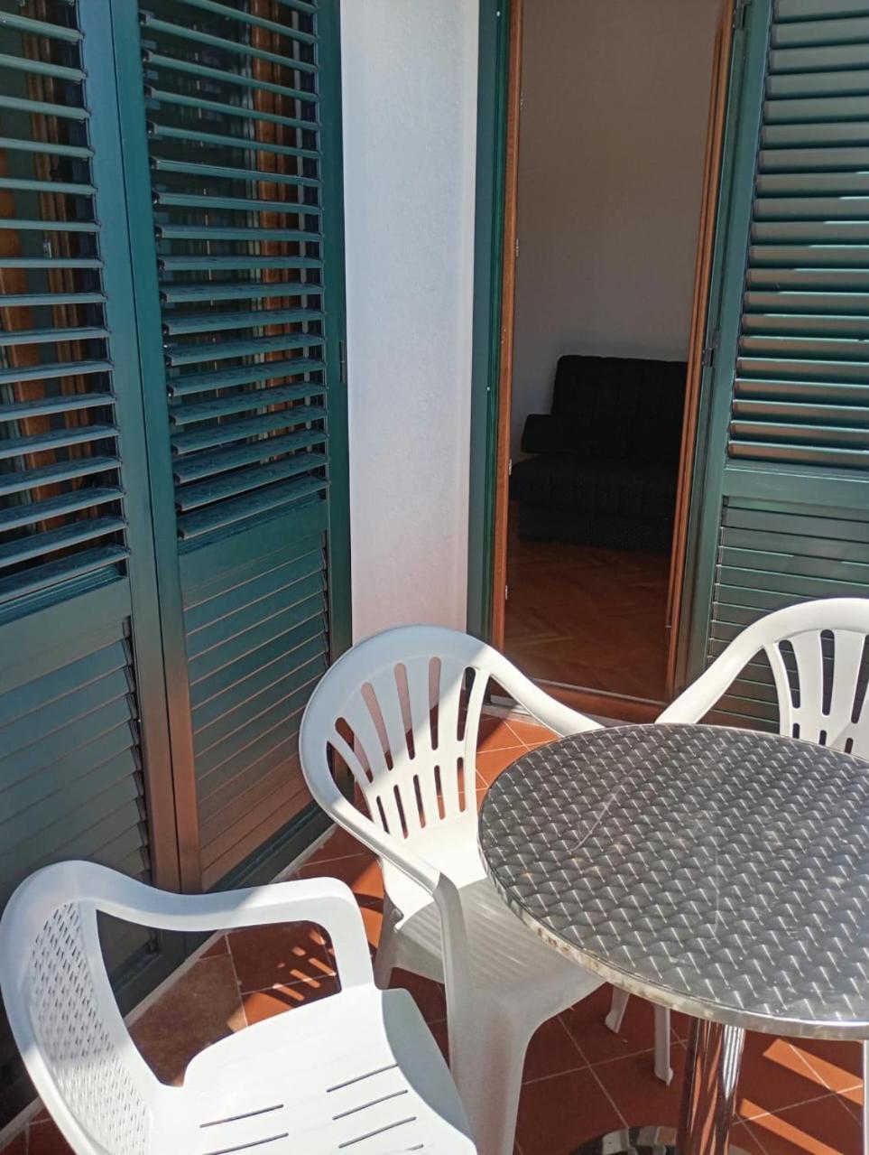 Apartments Cebra Herceg Novi Dış mekan fotoğraf